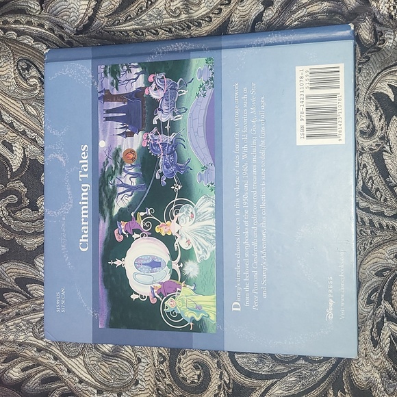 DISNEY Classic Storybook - Picture 5 of 5